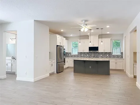 8409 Vivaro Isle Way Windermere FL 34786
