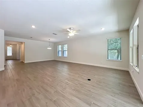 8409 Vivaro Isle Way Windermere FL 34786