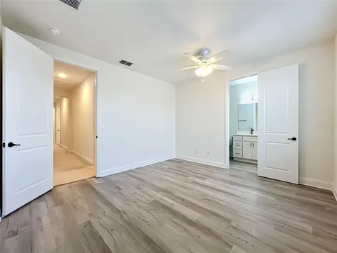 8409 Vivaro Isle Way Windermere FL 34786