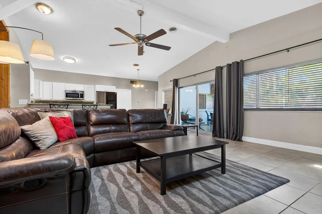 1424 S Evergreen Avenue Clearwater FL 33756