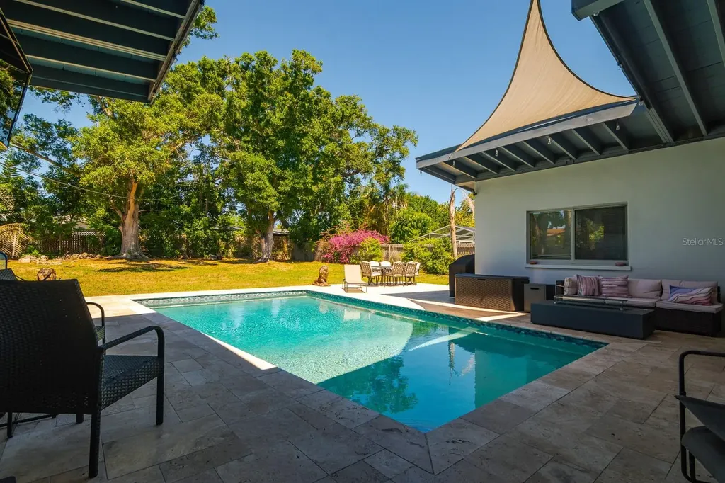 1424 S Evergreen Avenue Clearwater FL 33756