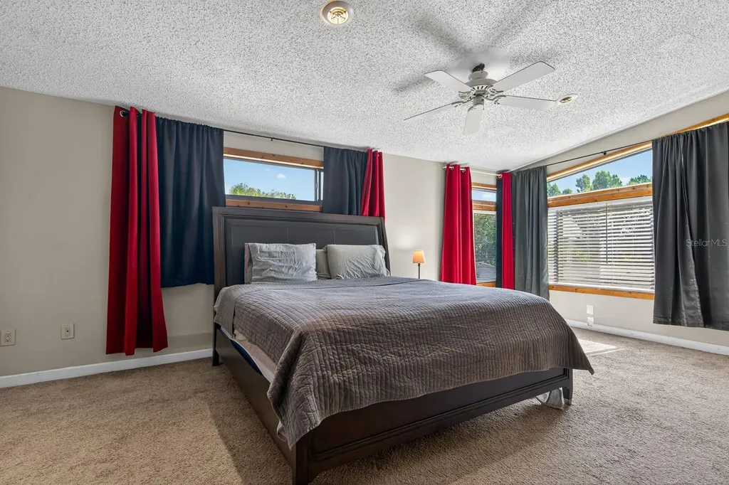 1424 S Evergreen Avenue Clearwater FL 33756