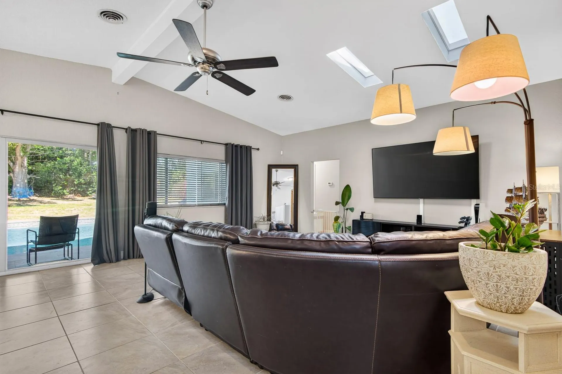 1424 S Evergreen Avenue Clearwater FL 33756