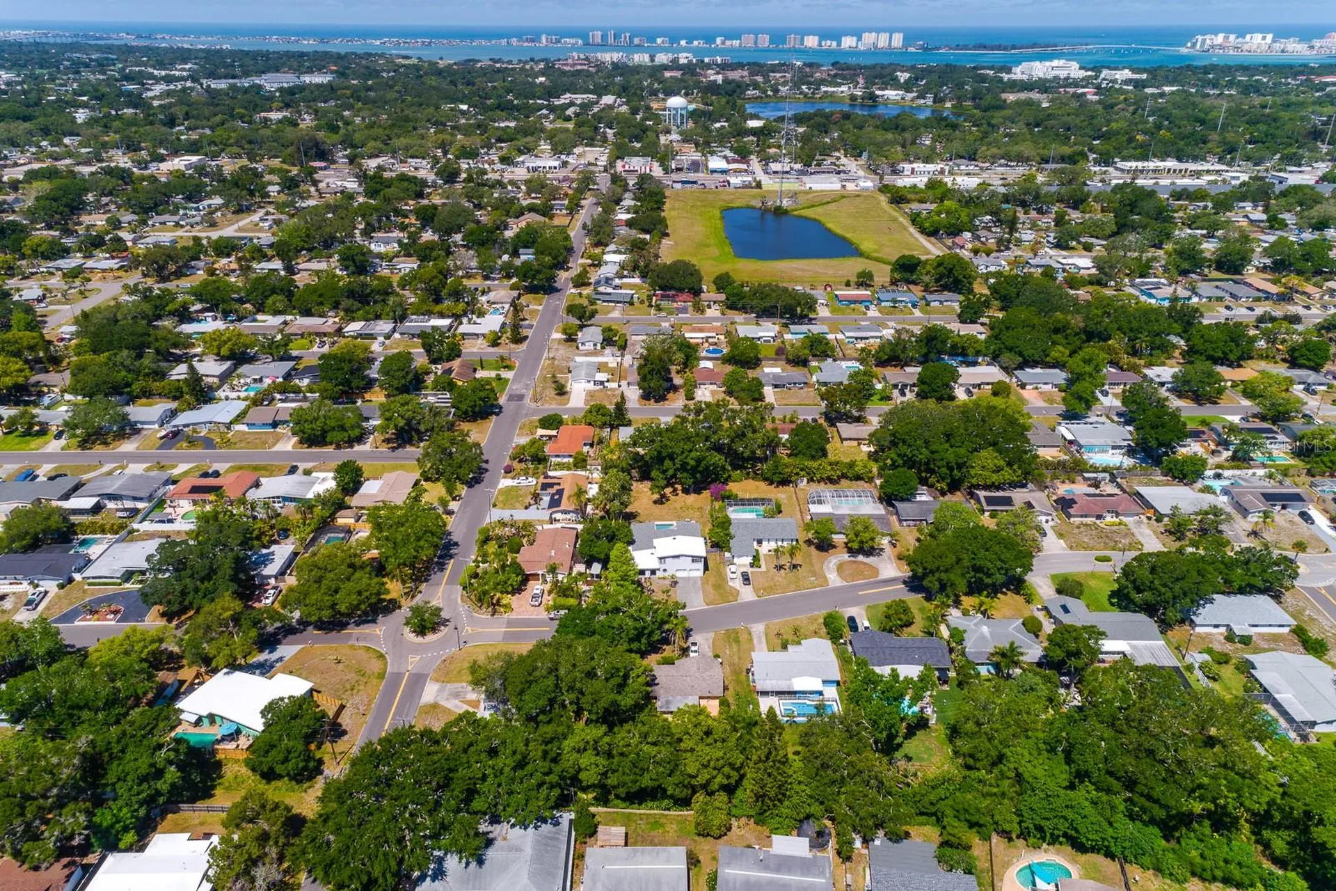 1424 S Evergreen Avenue Clearwater FL 33756