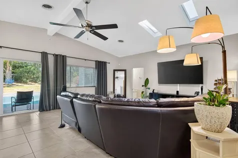 1424 S Evergreen Avenue Clearwater FL 33756