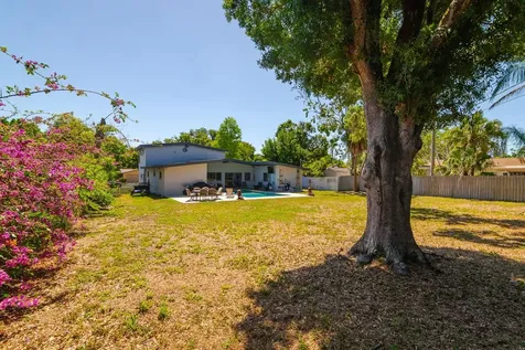 1424 S Evergreen Avenue Clearwater FL 33756