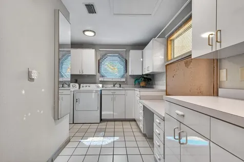 1424 S Evergreen Avenue Clearwater FL 33756