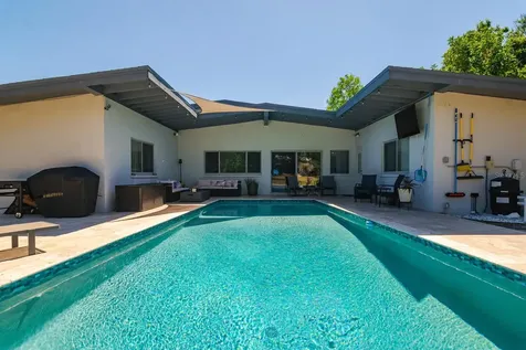 1424 S Evergreen Avenue Clearwater FL 33756