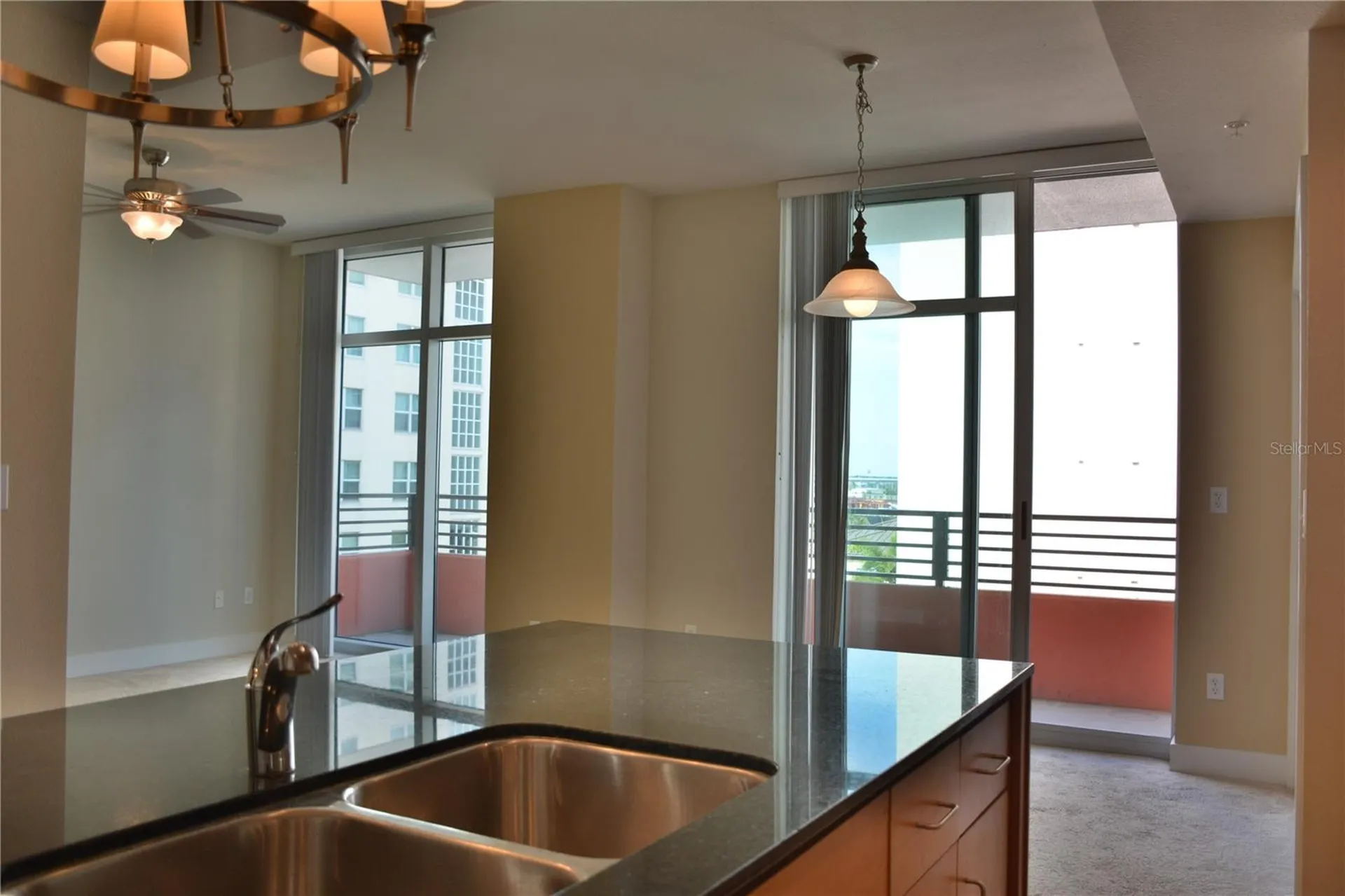 1208 E Kennedy Boulevard Tampa FL 33602