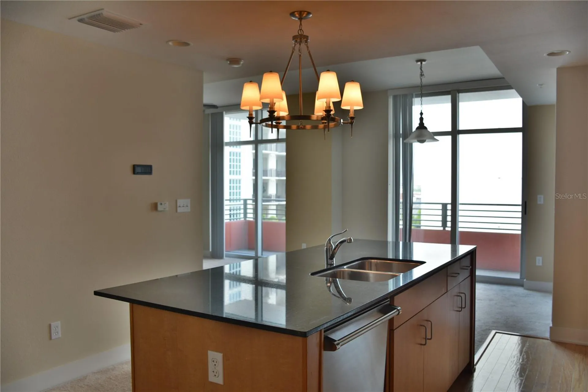 1208 E Kennedy Boulevard Tampa FL 33602