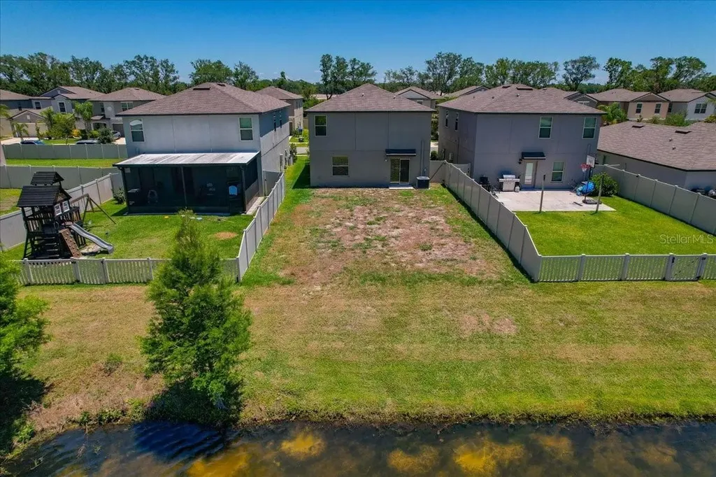 5224 White Chicory Drive Apollo Beach FL 33572