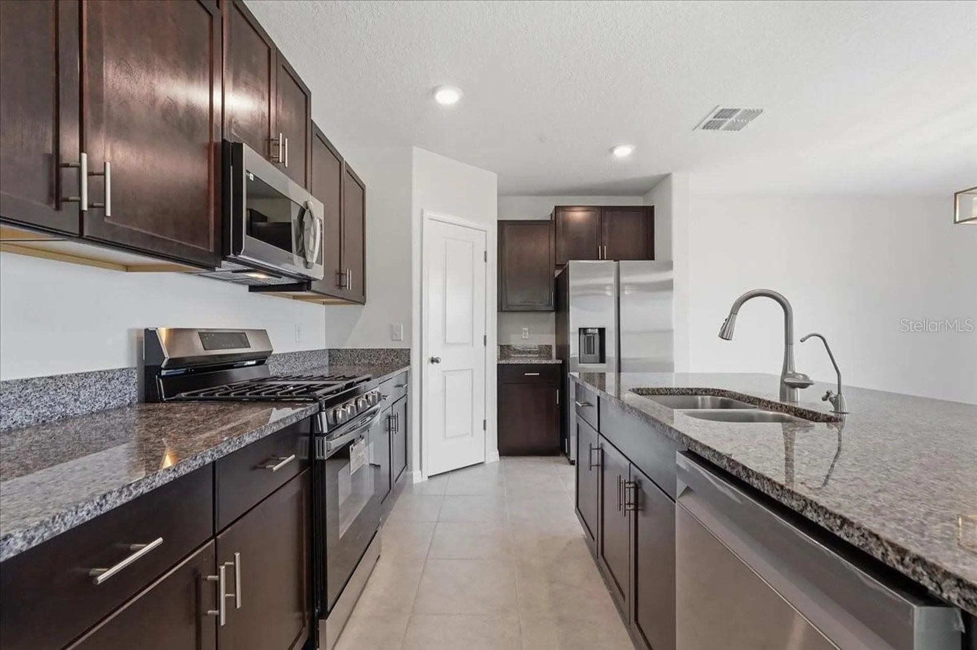 5224 White Chicory Drive Apollo Beach FL 33572