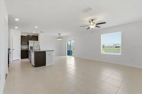 5224 White Chicory Drive Apollo Beach FL 33572