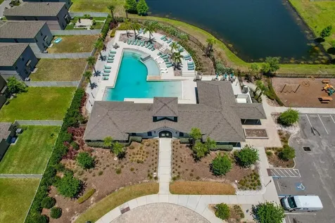 5224 White Chicory Drive Apollo Beach FL 33572