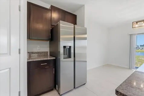5224 White Chicory Drive Apollo Beach FL 33572