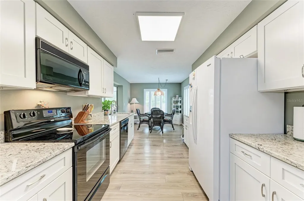 7113 Antigua Place Sarasota FL 34231