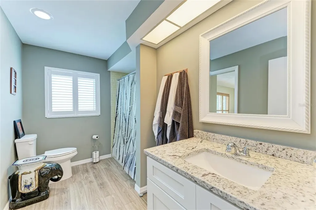 7113 Antigua Place Sarasota FL 34231