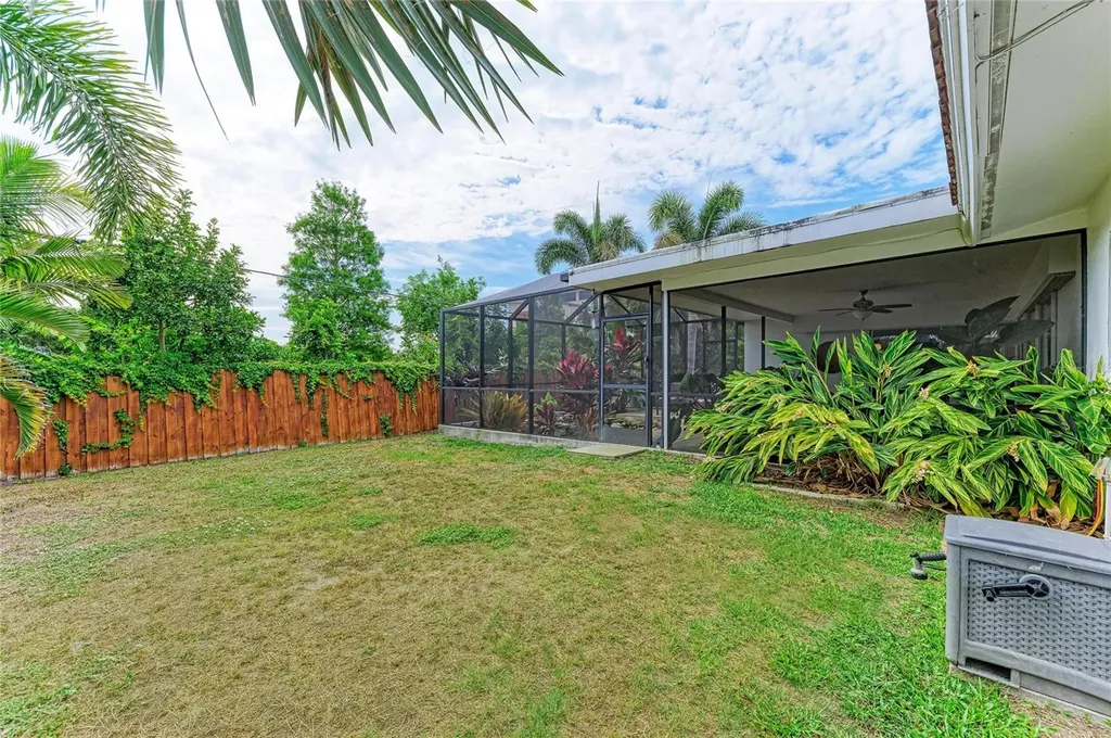 7113 Antigua Place Sarasota FL 34231