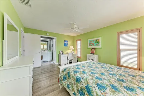 7113 Antigua Place Sarasota FL 34231