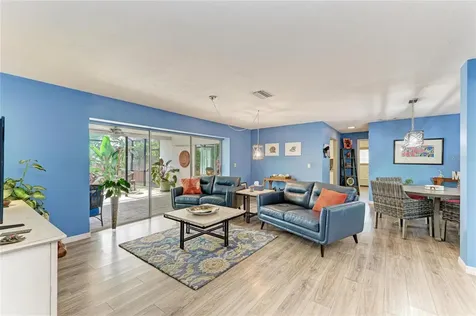 7113 Antigua Place Sarasota FL 34231
