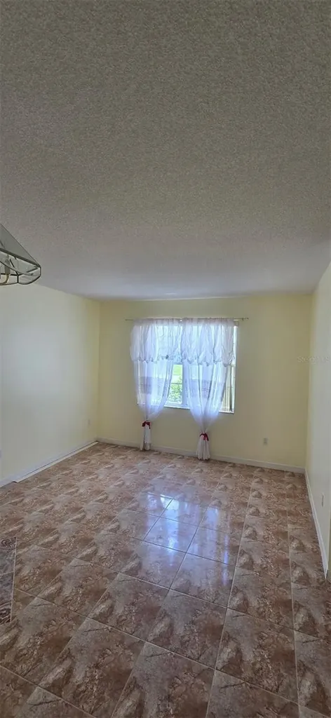 619 Reindeer Drive Kissimmee FL 34759