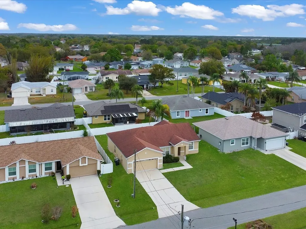 619 Reindeer Drive Kissimmee FL 34759