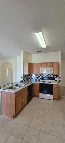 619 Reindeer Drive Kissimmee FL 34759