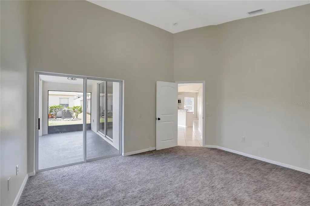 1007 Cristelle Jean Drive Ruskin FL 33570
