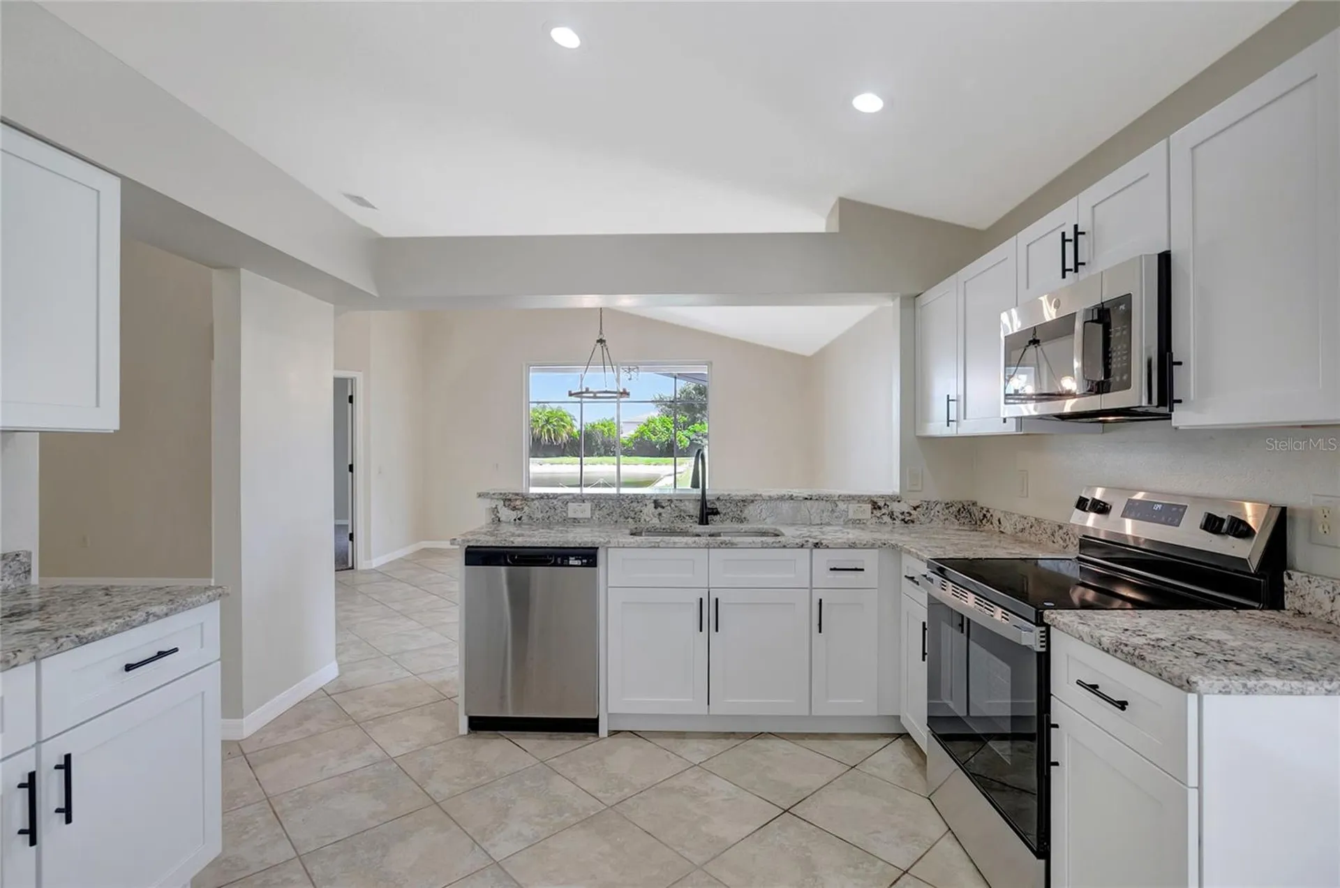 1007 Cristelle Jean Drive Ruskin FL 33570