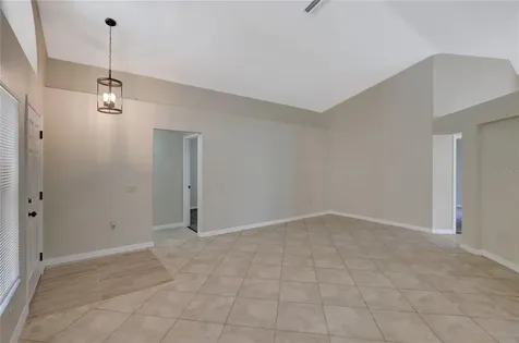 1007 Cristelle Jean Drive Ruskin FL 33570