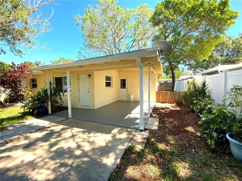 10246 117th Drive Largo FL 33773
