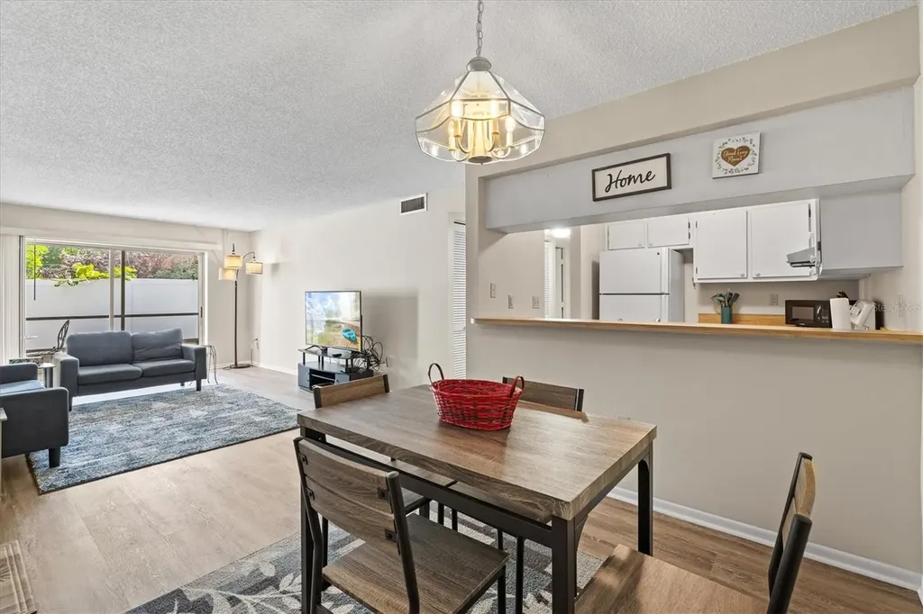 3275 Beneva Road Sarasota FL 34232