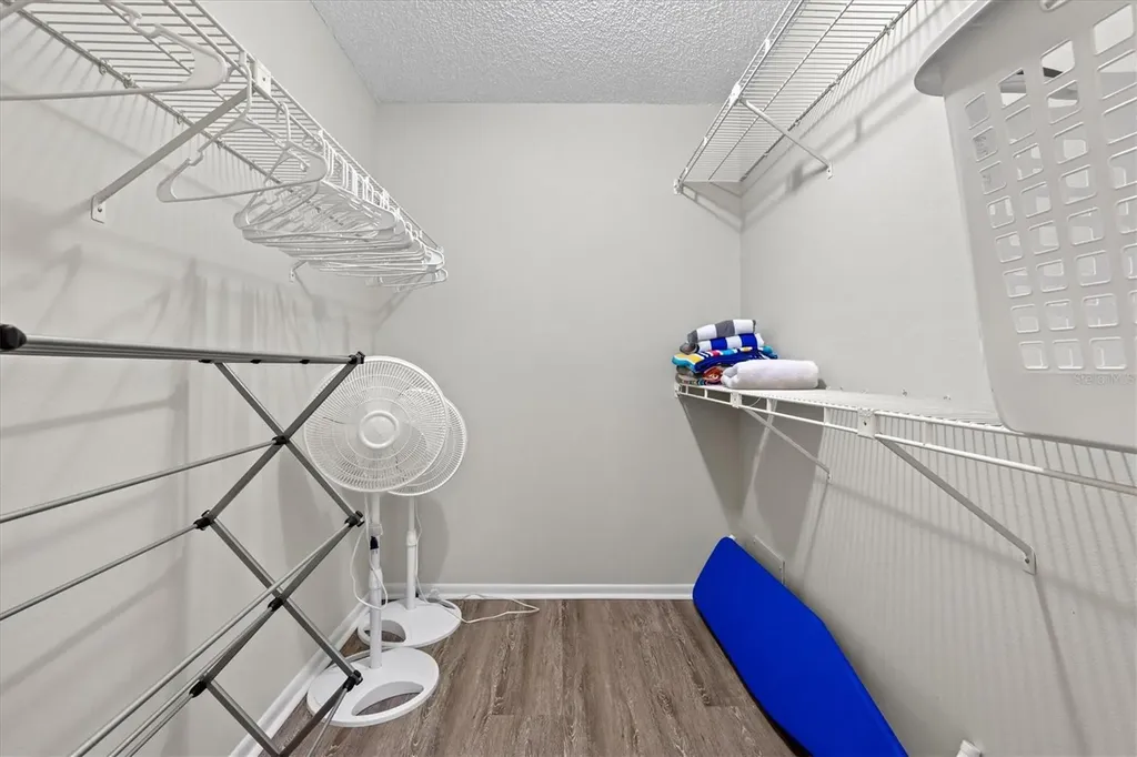 3275 Beneva Road Sarasota FL 34232