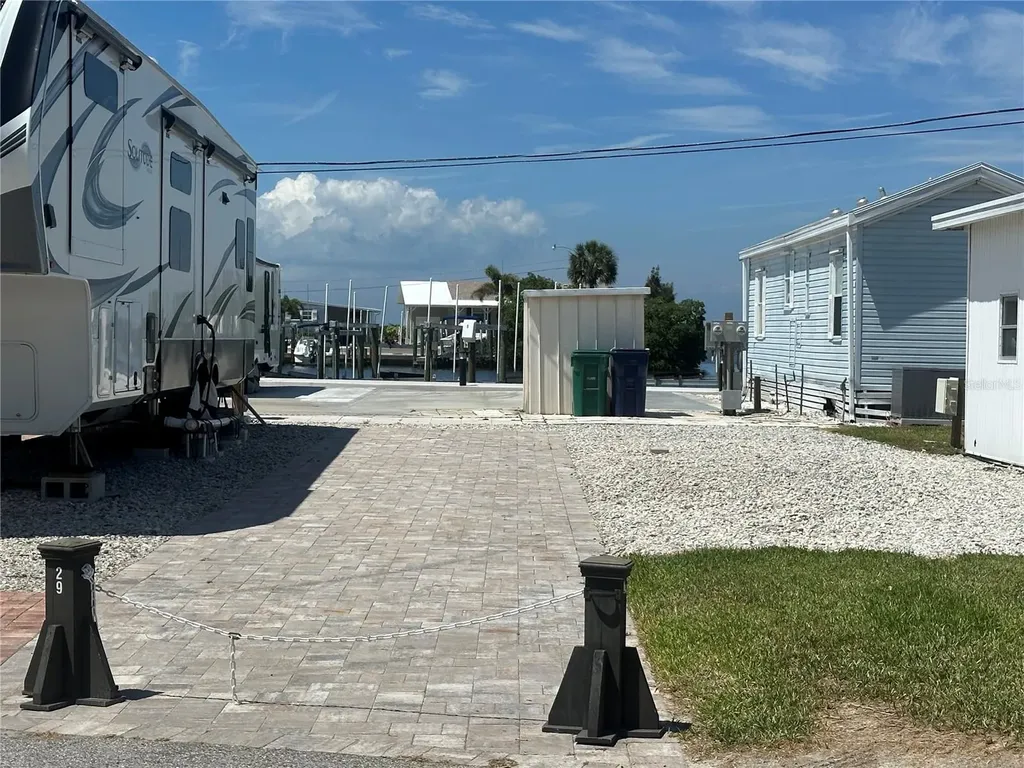 29 Montego Drive Palmetto FL 34221