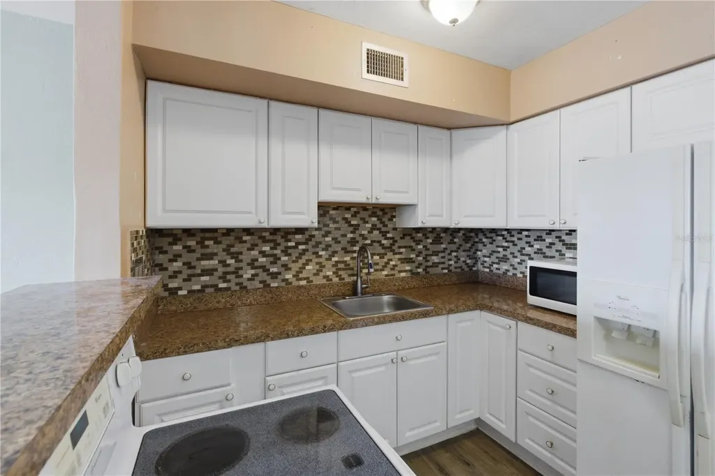 4325 58th Way N Kenneth City FL 33709