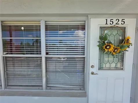 4325 58th Way N Kenneth City FL 33709