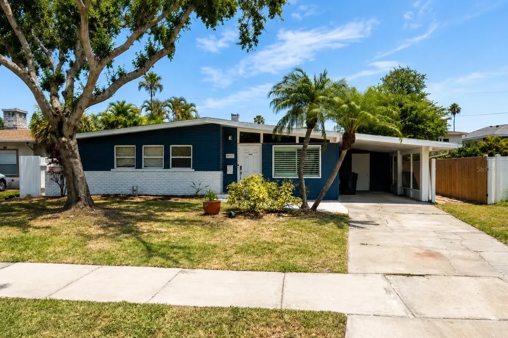3727 Alabama Avenue NE St Petersburg FL 33703