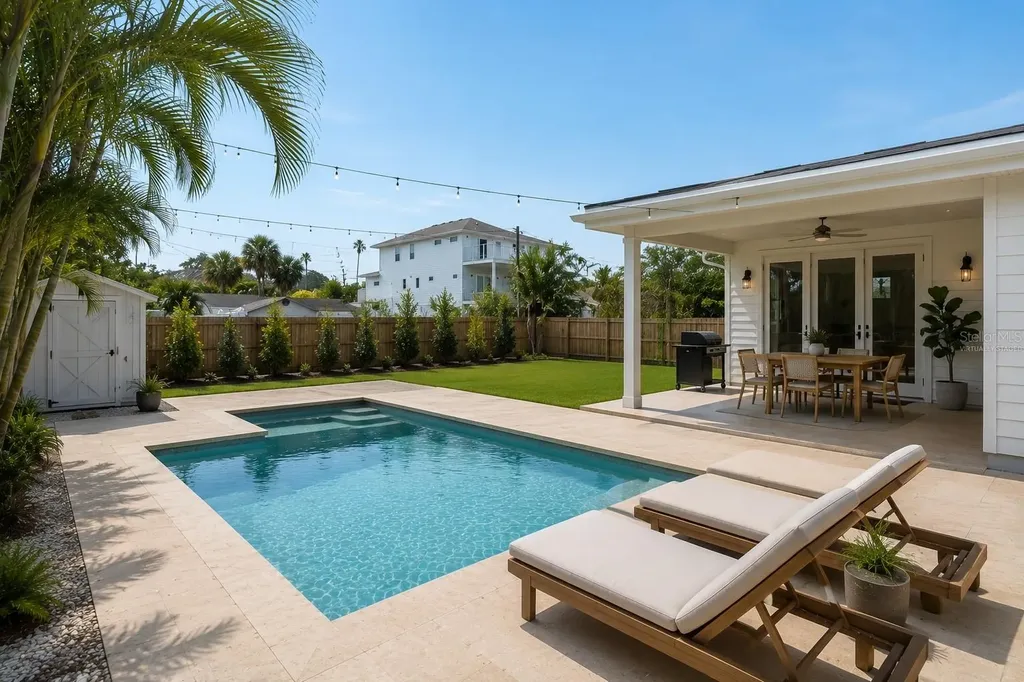 3727 Alabama Avenue NE St Petersburg FL 33703