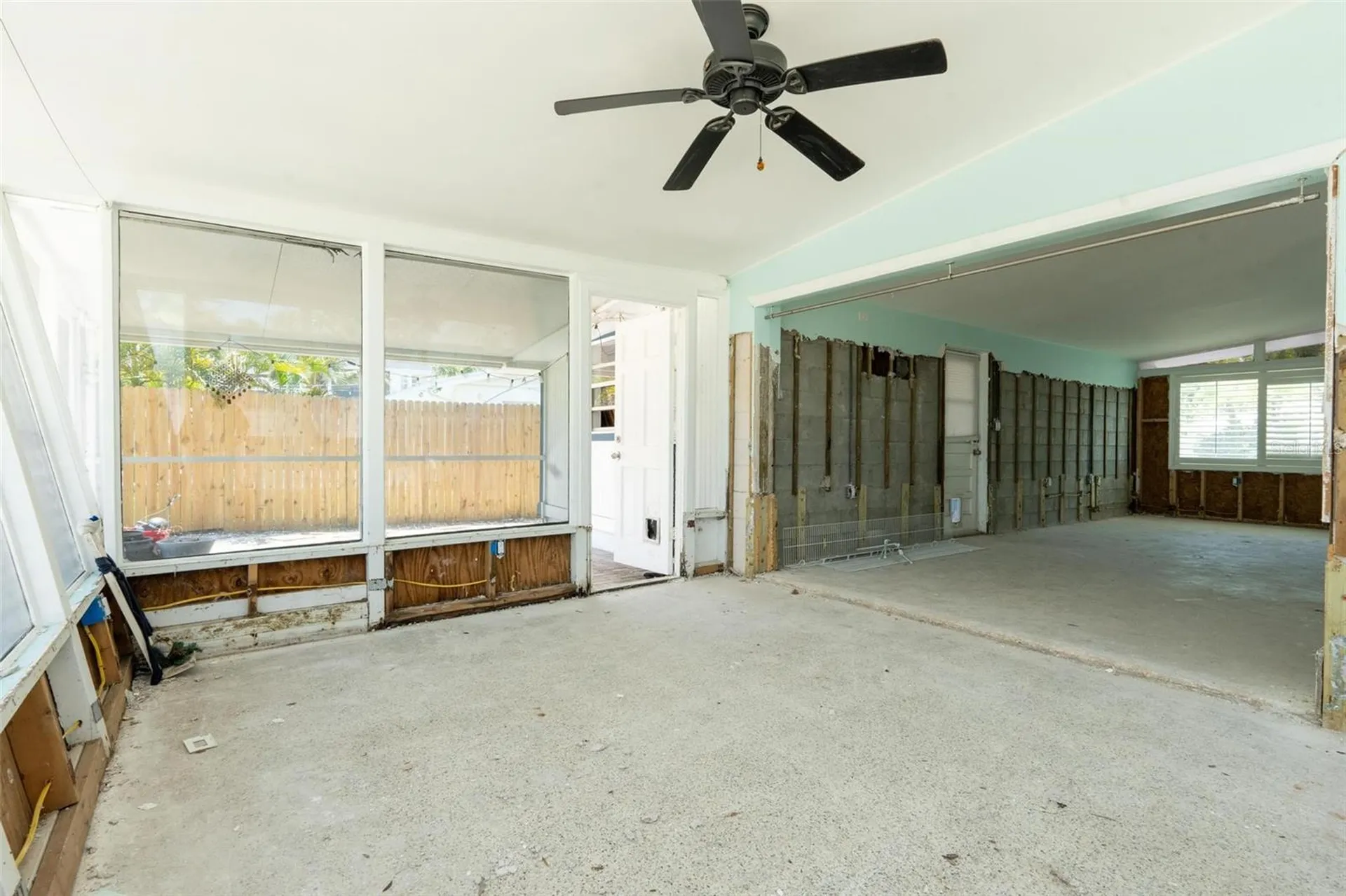 3727 Alabama Avenue NE St Petersburg FL 33703