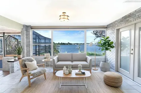 715 S Lakeside Terrace Eagle Lake FL 33839