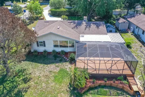 715 S Lakeside Terrace Eagle Lake FL 33839