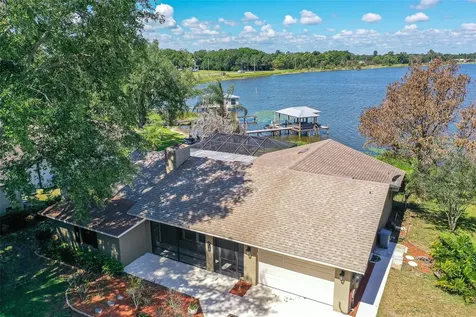715 S Lakeside Terrace Eagle Lake FL 33839