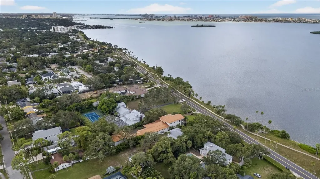 215 Edgewater Drive Dunedin FL 34698