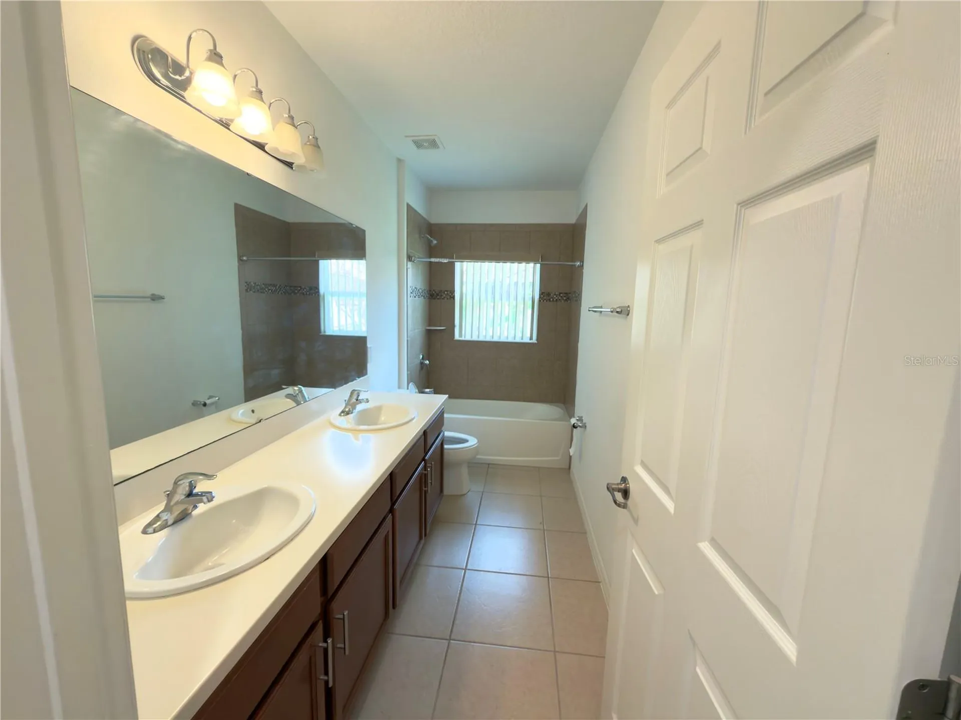 3311 Bent Paddle Drive Kissimmee FL 34746