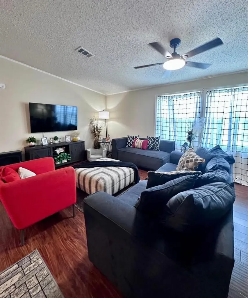 16664 Cordoba Winter Garden FL 34787