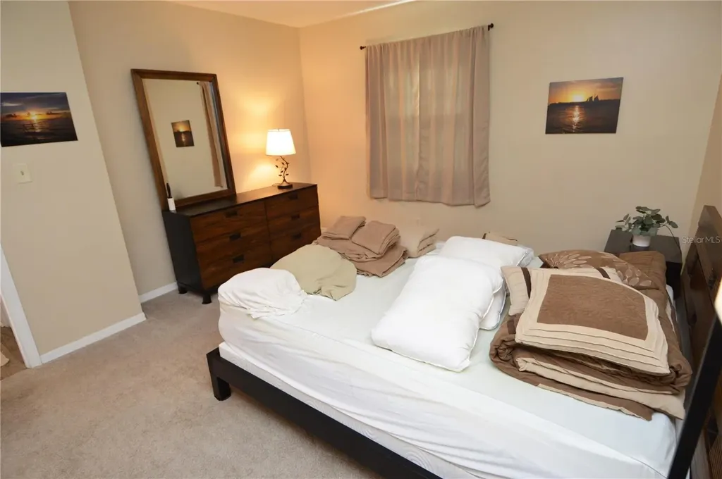 121 Seahorse Drive SE St Petersburg FL 33705
