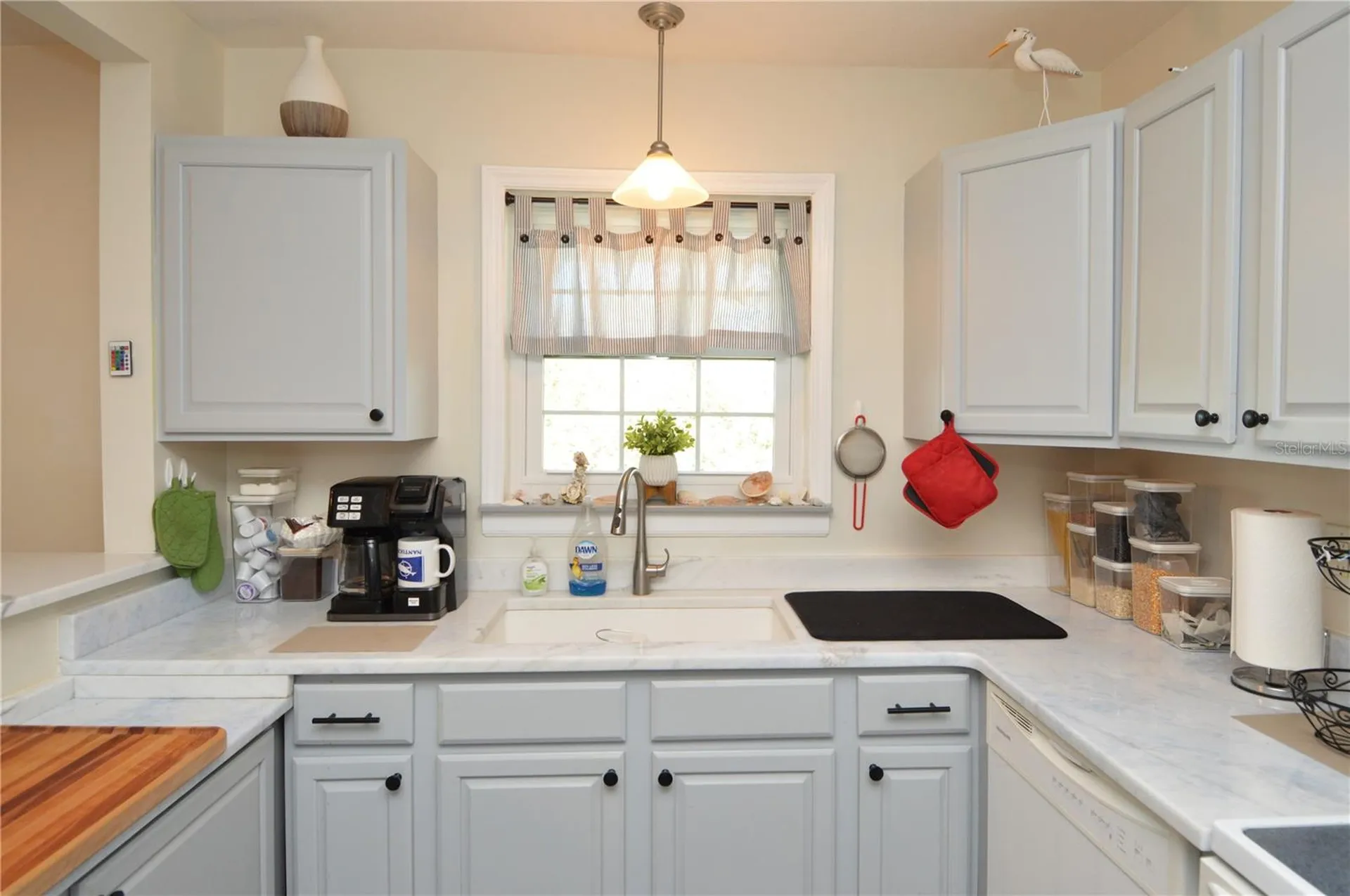 121 Seahorse Drive SE St Petersburg FL 33705