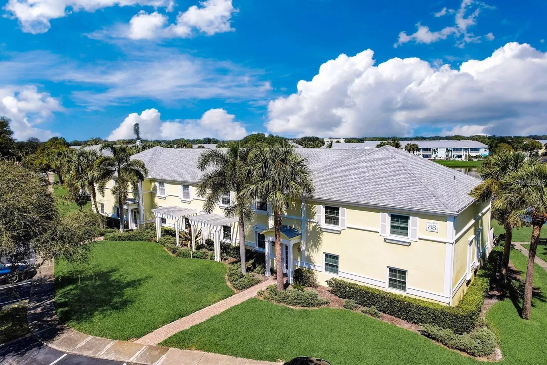 121 Seahorse Drive SE St Petersburg FL 33705