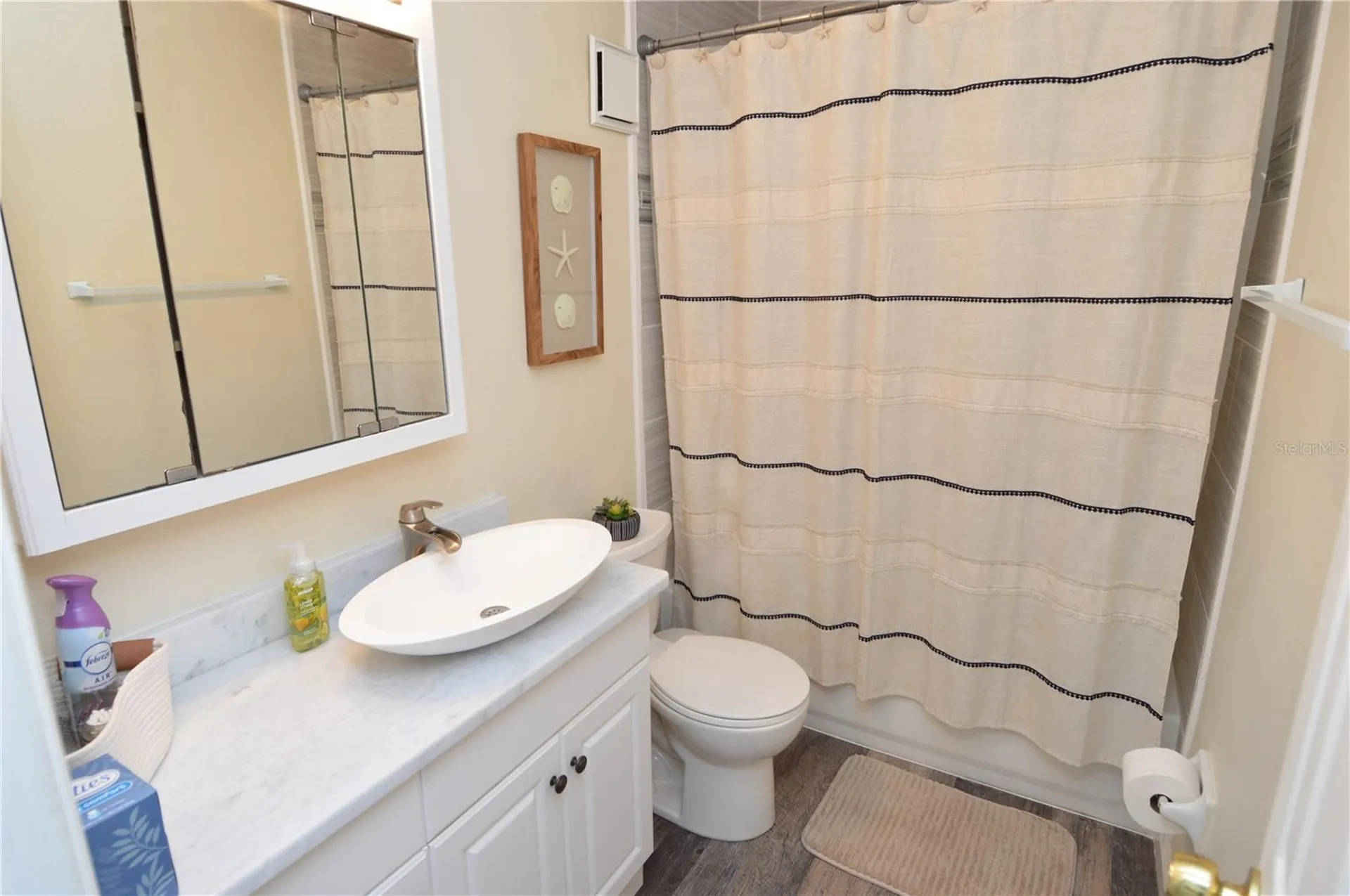 121 Seahorse Drive SE St Petersburg FL 33705