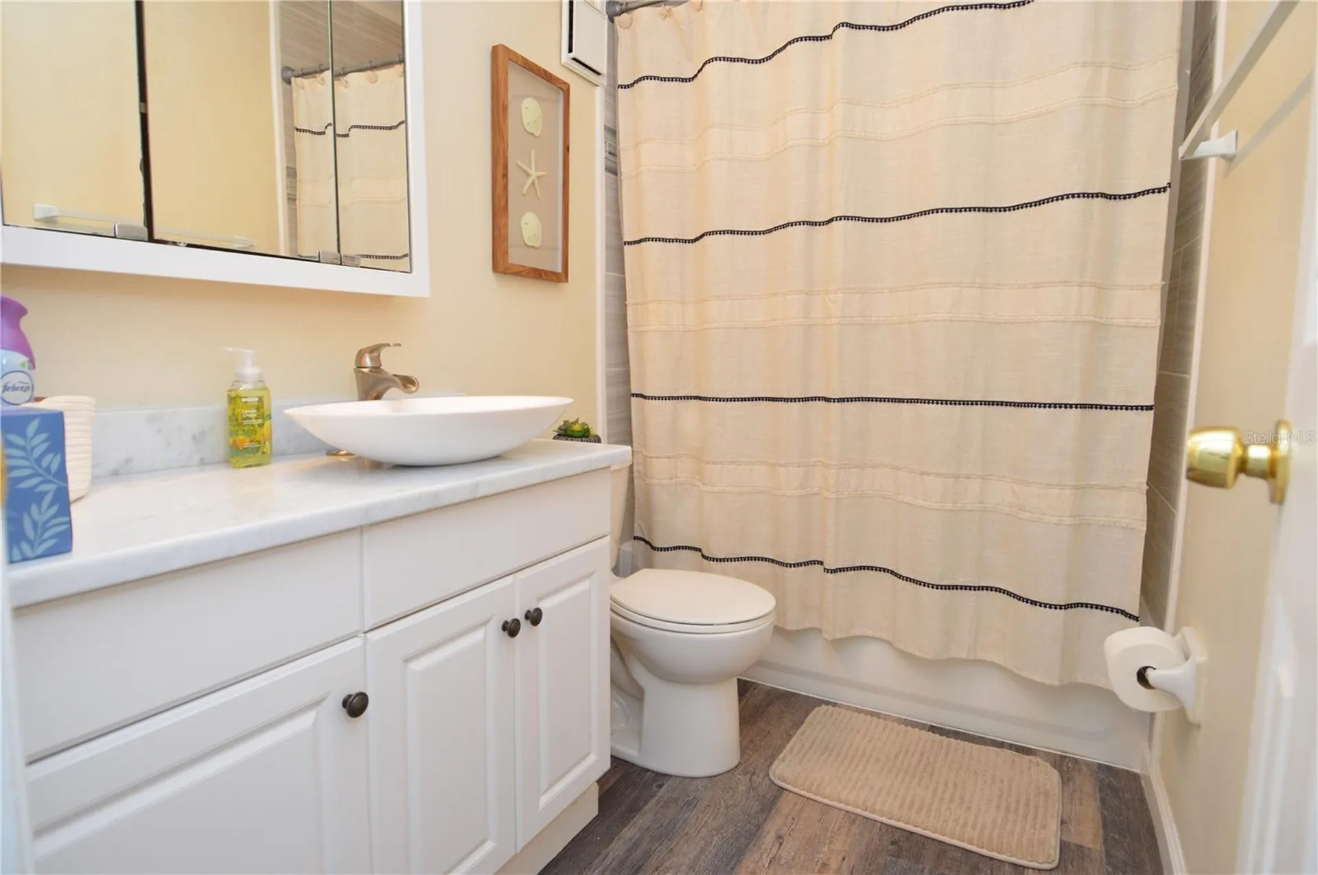 121 Seahorse Drive SE St Petersburg FL 33705